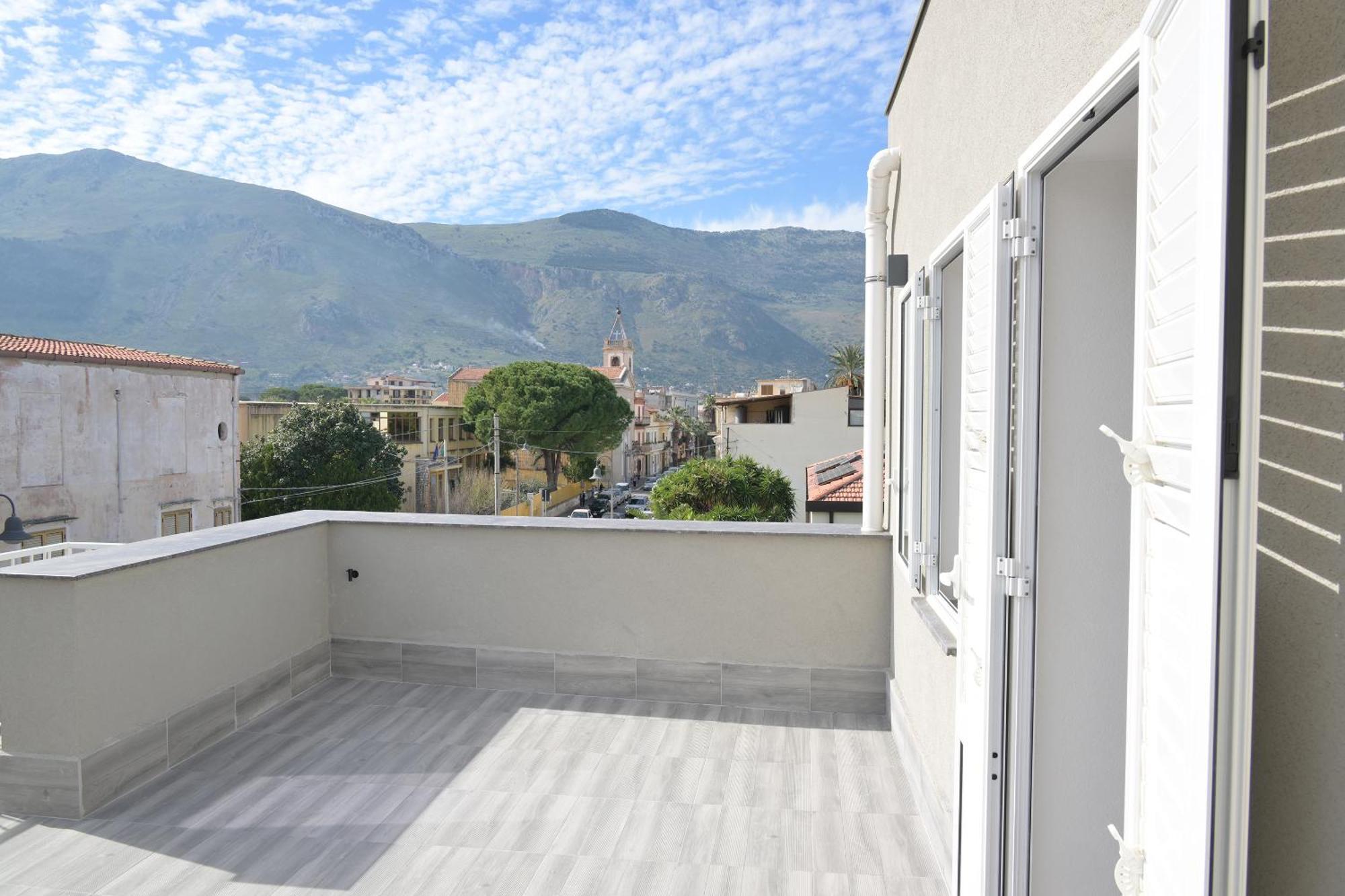 Da 'Nfacci Affittacamere Carini Extérieur photo