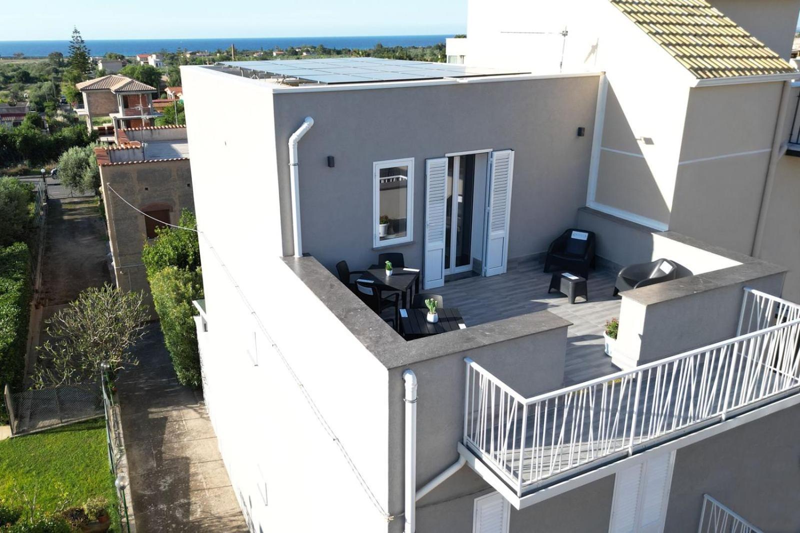 Da 'Nfacci Affittacamere Carini Extérieur photo